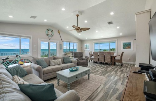 Flagler Beach Apartment | Steps from Flagler Beach! 2-BR Condo, Pet-Friendly w/Balcony