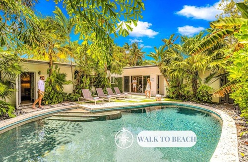 Birch Park Finger Streets House | Steps to Beach Heated Pool Sugar Key RESlDENCES