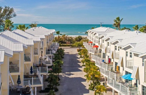 Bradenton Beach House | Steps to Beach - Bermuda Bay Club 1467 by SeaBreeze Vacation