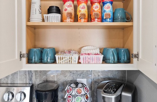 Avondale House | STOP! 10 Reasons Why You'll Want To Book This House!