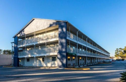 Savannah Hotel | Studio 6 Extended Stay - Savannah, GA