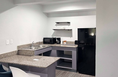 Las Colinas Hotel | Studio 6 Irving, TX – DFW North