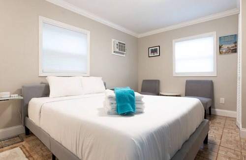 The Roads House | Studio Apt Close to Brickell 5 star reviews