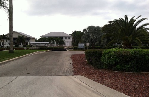 Captains Cove Apartment | Studio Condo, just minutes from Charlotte Harbor and great island shopping!