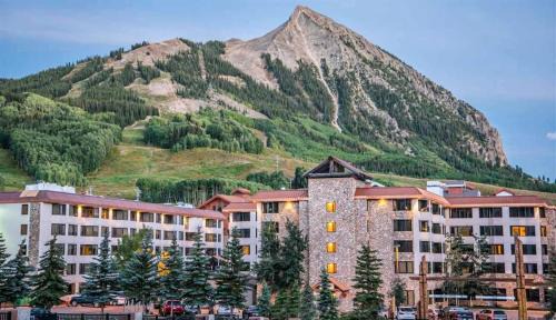 Mount Crested Butte House | Studio Near Resort with Pool Hot Tub