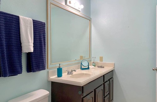 Conway House | Studio Pet-Friendly & Great Location
