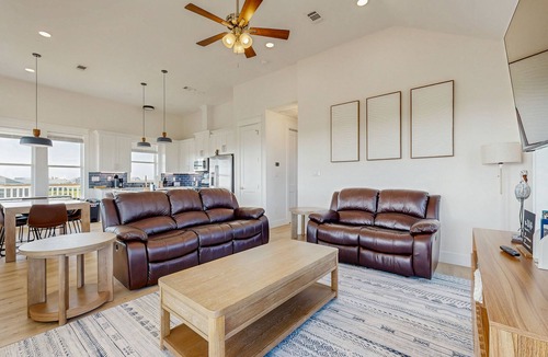 Galveston House | Stunning beach house w bay & gulf views, hot tub, and gas grill - steps to sand