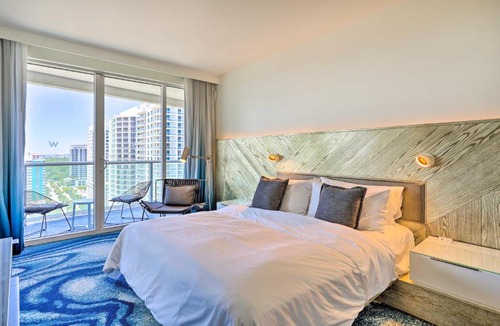 Central Beach Apartment | Stunning Fort Lauderdale Resort Condo with Pool