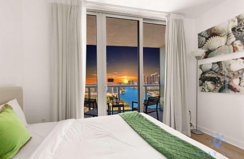 Hallandale Beach Hotel | Stylish Apartment Near Beach