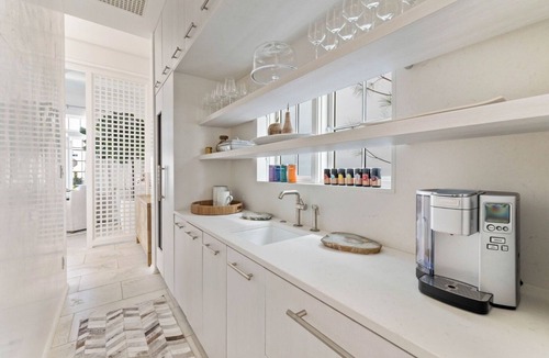 Seacrest Villa | Stylish Beachside Retreat with Balcony For Family Getaways