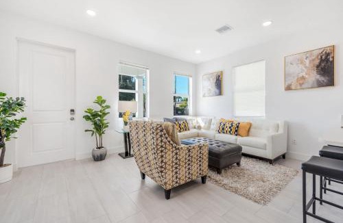 Westgate House | Stylish Newly Built Retreat