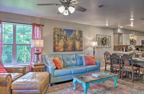 Branson Apartment | Stylish Resort Condo 3 Mi to Downtown Branson!