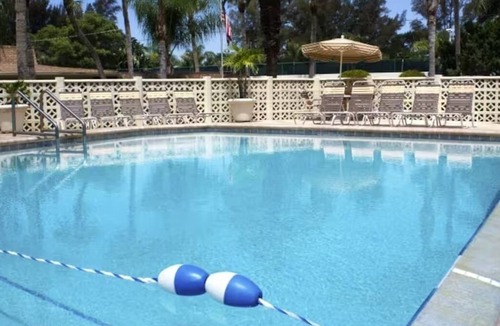 Siesta Key Condo | Stylish Retreat on Private Crescent Beach