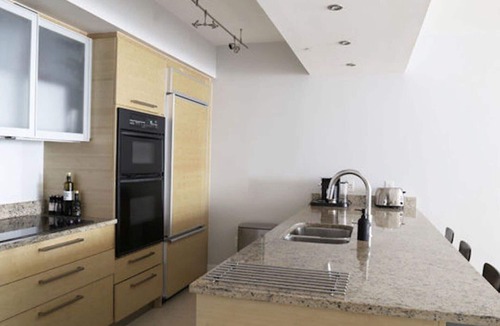 Hallandale Beach Condo | STYLISH & SPACIOUS 3BDR WITH BREATHTAKING VIEW IN 5 STAR HIGH RISE COMPLEX