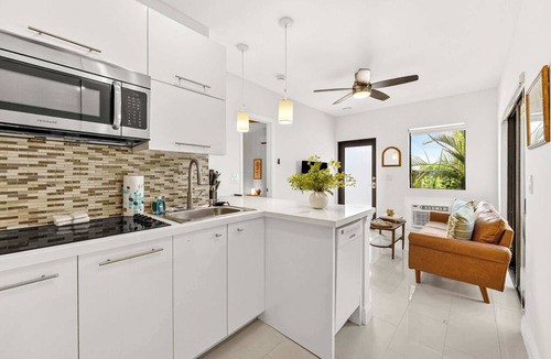 Beverly Heights Apartment | Stylish Studio Near Las Olas, Pvt Patio & Wi-Fi