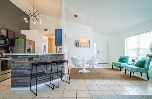 Westridge Villa | Stylish Villa Retreat with Pool