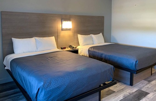 Bay VIew Addition Hotel | Suburban Studios near Panama City Beach