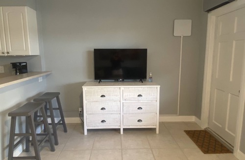 Lauderdale-by-the-Sea Apartment | Sudio Apt Right on the Beach!