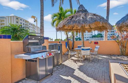 Redington Shores Apartment | Summer Promo for Mondays & Thursdays! - Coconut Villa's Suite 6