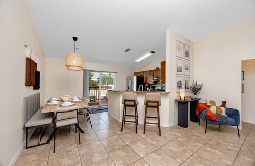 Terrace Park House | Summer Safari - GORGEOUS Home Near Busch Gardens & USF