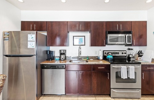 Longboat Key Condo | Sun, Salt, Sand: Open Monday, $225/nt + Fees!