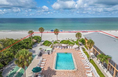 Whitney Beach Condo | Sun, Sand & Silver Sands – Gulfside Resort #237 by RVA