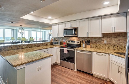 Ocean View Halifax Estates Apartment | Sun, Sand & Smiles: Daytona Shores Family Condo!
