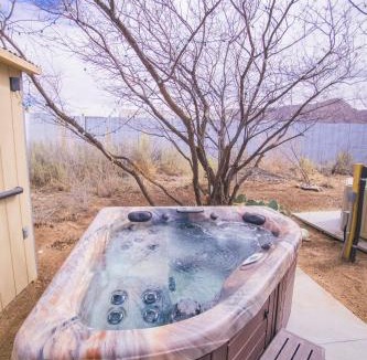 Truth or Consequences House | Sundancer Dream Wagon with Onsite Hot Springs