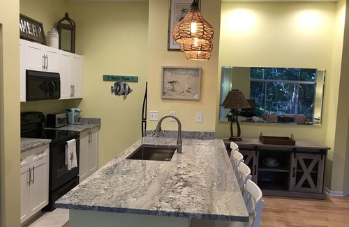 Wabasso Beach Condo | Sunny and quiet condo in Sea Oaks, 4 minute bike ride to beach, 4 bikes included