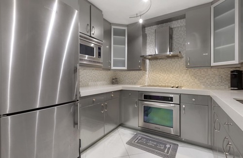 Sunny Isles Beach Condo | Sunny Isles Miami 3 Bed 3 Bath Luxury Beach Oceanfront Full Service Condo