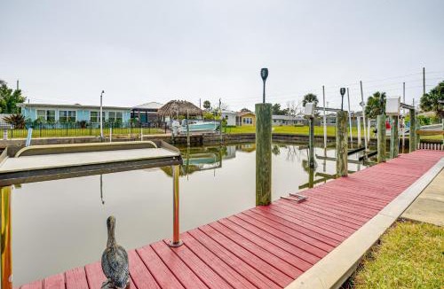 South Daytona House | Sunny South Daytona Home w/Pool & Grill!
