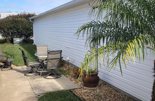 Sanibel Villa | Sunny Villa with everything you need including golf cart, Wi-Fi, screened garage