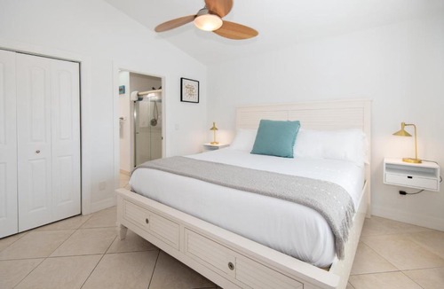 Fort Pierce Shores Villa | Sunrise Views & Beach Access - BBQ & Free Parking