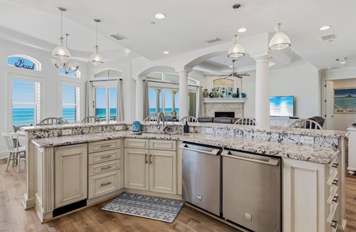 Sunset Beach Villa | Sunset Beach Luxury Beach Front Villa w/Hot Tub & Gulf Views