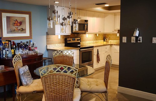 Sunset Beach Condo | Sunset Beach Oasis: Panoramic Gulf Views, Dual Suites, Sleeps 6, Huge Balcony!