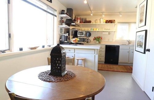 Santa Fe House | Sunset Casita off historic Old Santa Fe Trail