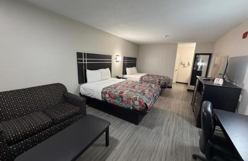 Brady Hotel | Sunset Inn