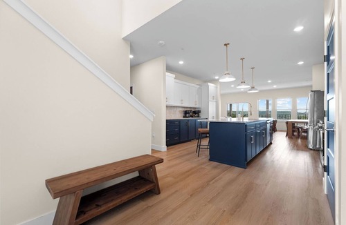 Branson House | Sunset Landing Retreat