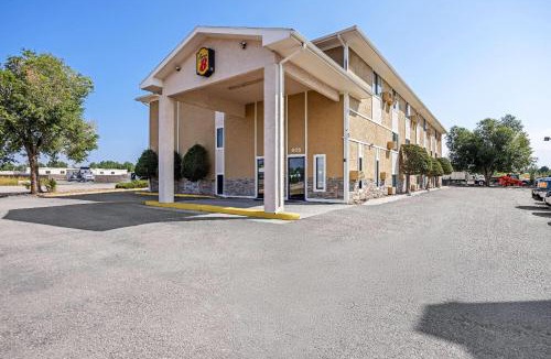 Cimarron Hills Hotel | Super 8 by Wyndham Colorado Springs Peterson Space Force