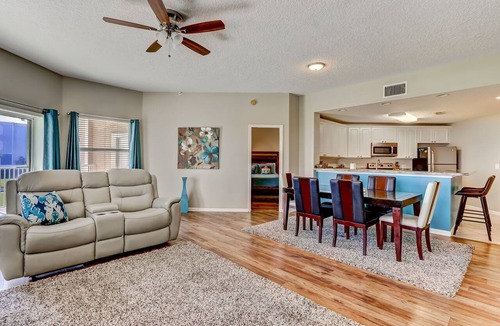 Fernandina Beach Condo | Super Spacious Ocean Park Condo | Pool, Hot Tub & BBQ | Beach Gear Provided