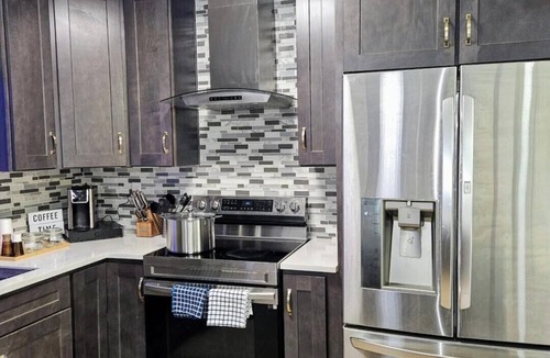 Miramar House | Superb 4-bedroom house with AC in friendly Miramar