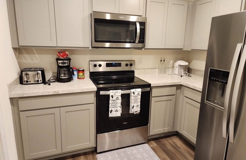 Ocala House | Superb Location, Convenient Stay & Free Parking Marion Oaks Ocala Florida