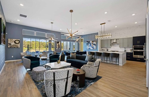 Loughman House | Superstar Home w Karaoke RM, Bowling, Ice Princess BR, Theater, Gym, Near Parks