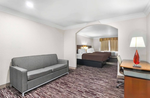 Benbrook Hotel | SureStay Plus by Best Western Benbrook Fort Worth