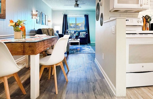 Silver Sands Beach House | Surfside PCB Townhome: Sleeps 6 | Near Attractions