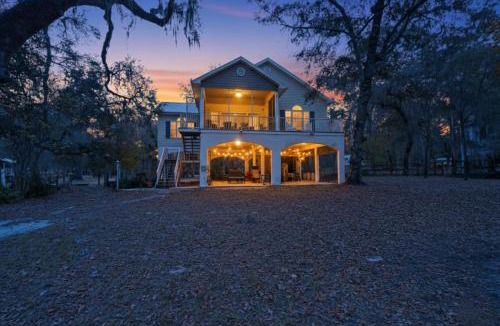 Bell House | Suwannee House with Bungalow