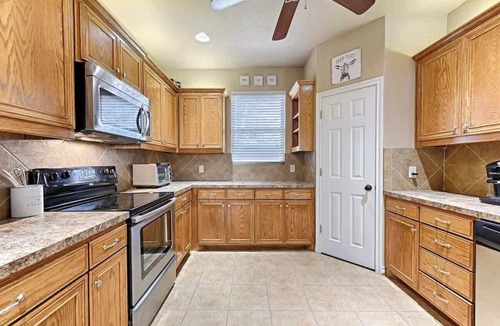 Azle House | Swim Spa,15 miles to Dickies/Gamerooms/Pickleball