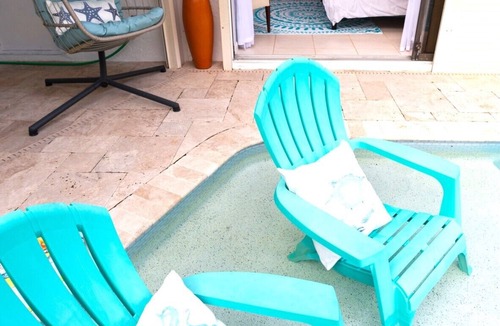 Kings Lake House | Swimming pool, lake view, minutes to Naple's downtown and beach.