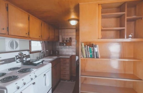 Truth or Consequences House | Sylvia The Spartan - Hot Springs & Movie-Famous Camper