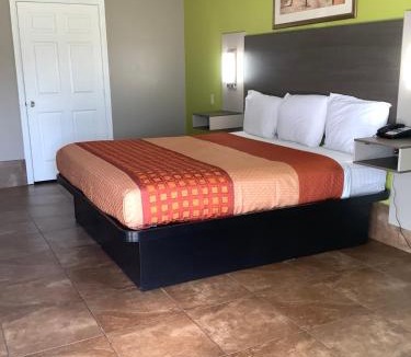 Weslaco Hotel | Texas Inn - Welasco/Mercedes